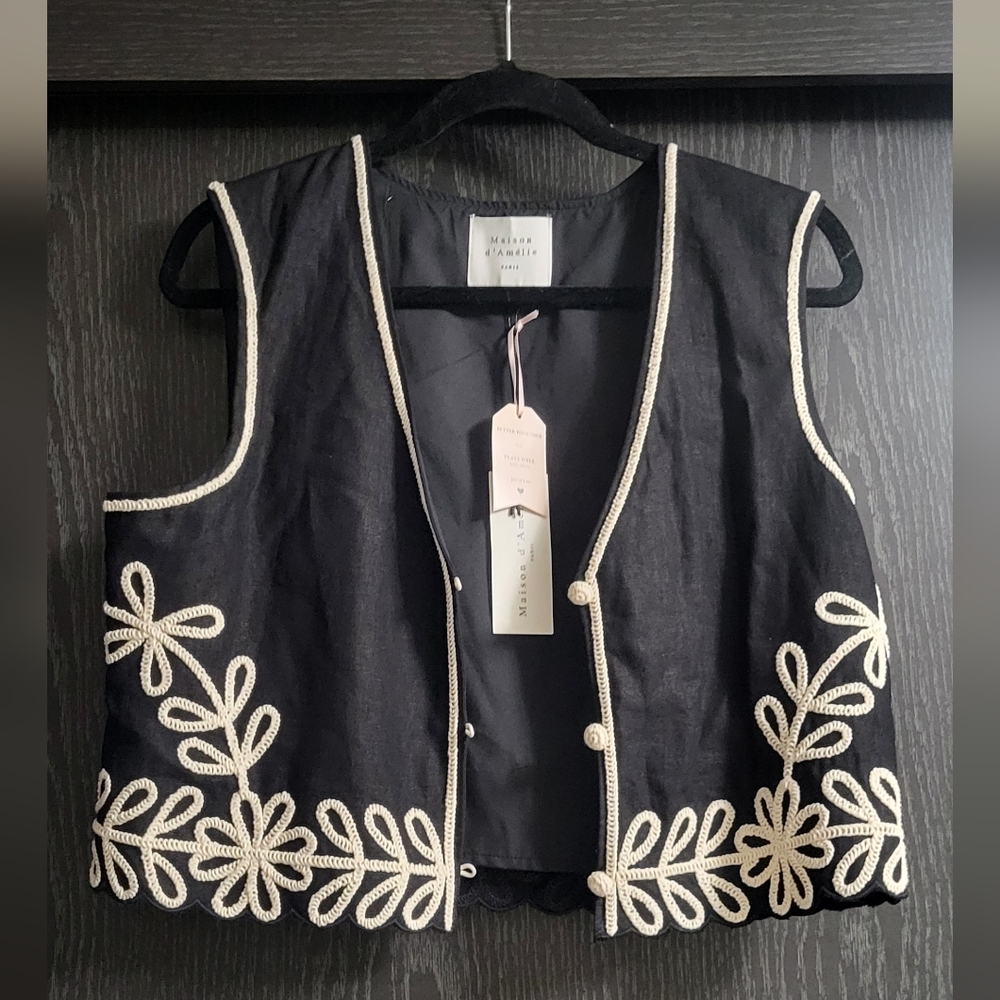 Stylish Black and White Embroidered Vest